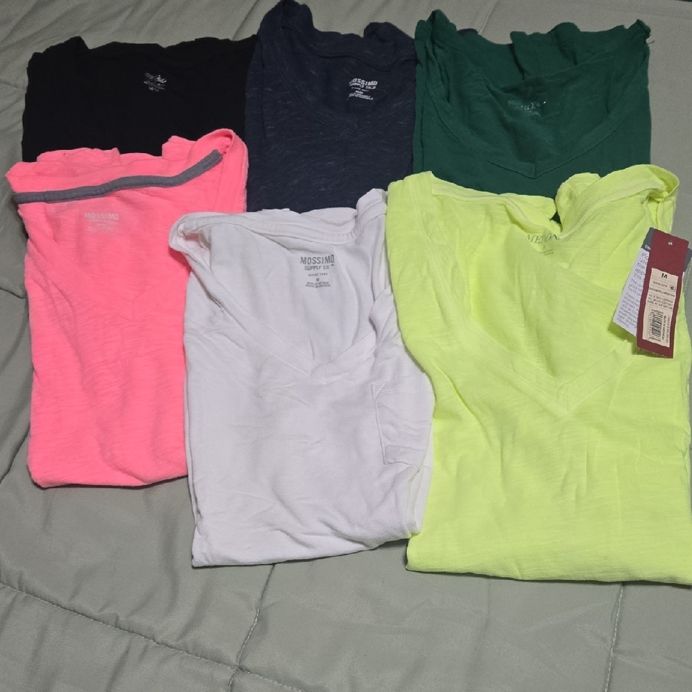 Merona And Mossimo Ladies T-Shirt